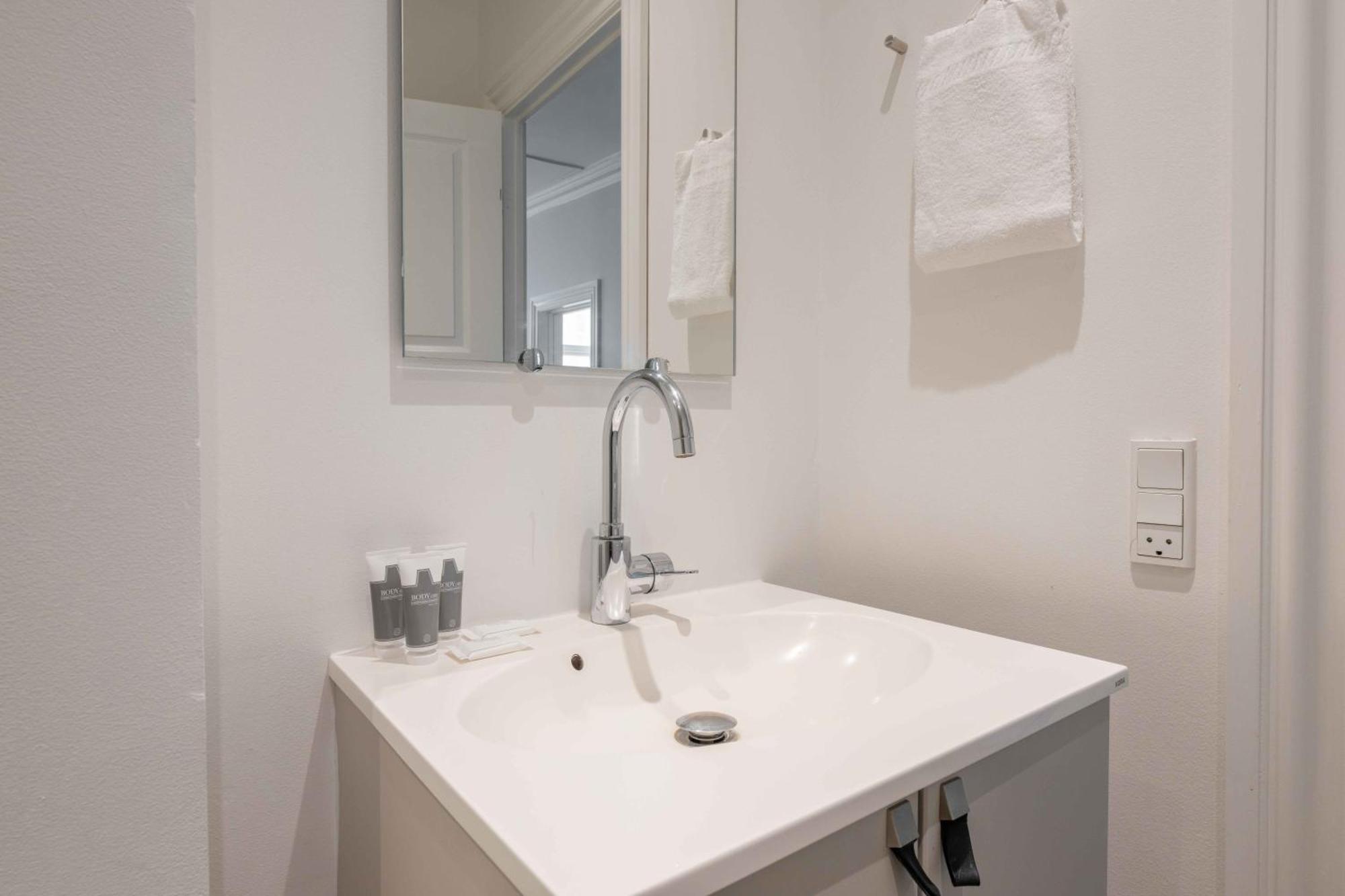 Charming In Latin Quarter Of Апартаменты